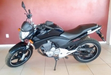CB 300 R / ANO: 2012
