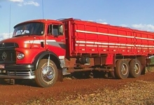 caminhão mercedes