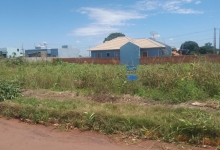 Vendo terreno de esquina, no Loteamento Wasem