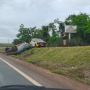 Cinco pessoas ficaram feridas no acidente (Foto: PRE/AquiAgora.net ) 