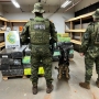 Carga da droga estava escondido em meio à mata (Foto: BPFron ) 