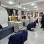 Siga a transformação: @seven.barberclub. Endereço: Avenida Maripá esquina com a Rua São Paulo, nº 937, em frente à Esportiva Paraná (Foto: AquiAgora.net ) 