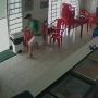 O assaltante, que não estava armado, saiu correndo do estabelecimento (Foto: Goio News ) 