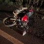 Ela conduzia a motocicleta (Foto: Maicon Stefan/Ponto da Notícia  ) 
